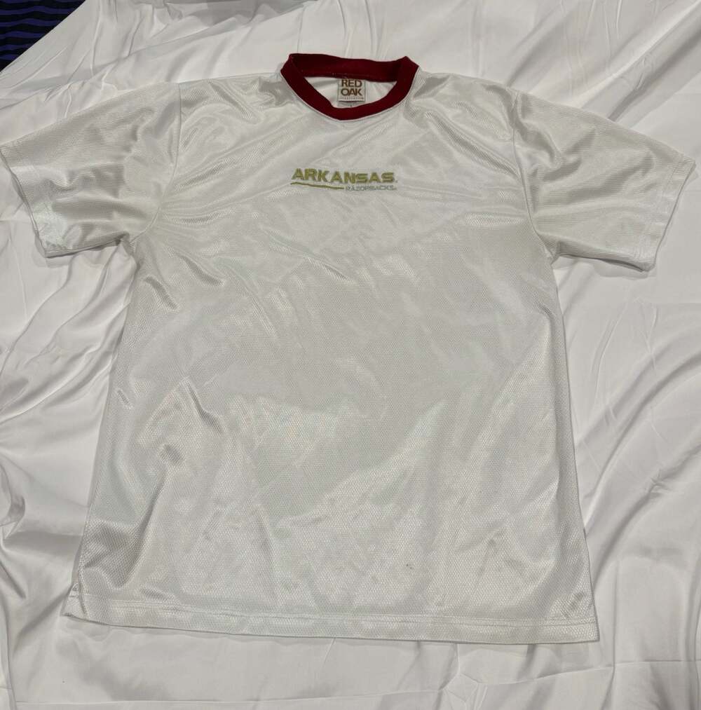 Red Oak Sportswear Arkansas Razorbacks Embroidered Mesh Vintage 90’s